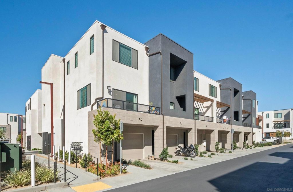 2142 Senita Dr, San Diego, CA 92154