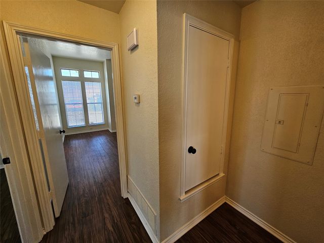3125 Tudor Lane 3131, Irving, TX 75060