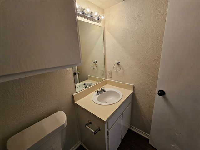 3125 Tudor Lane 3131, Irving, TX 75060