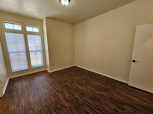 3125 Tudor Lane 3131, Irving, TX 75060