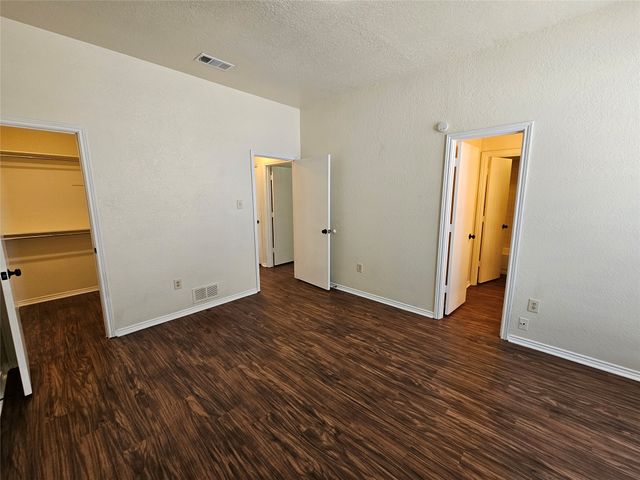 3125 Tudor Lane 3131, Irving, TX 75060