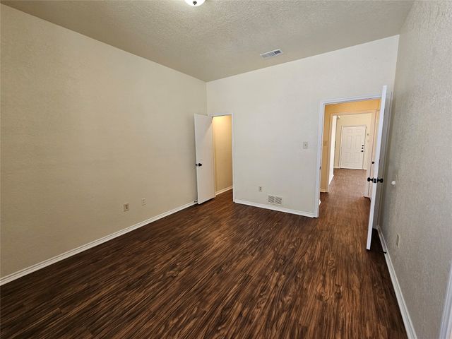 3125 Tudor Lane 3131, Irving, TX 75060