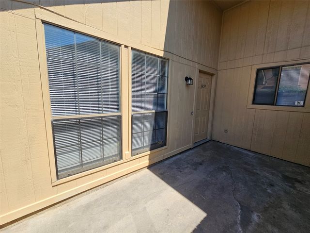 3125 Tudor Lane 3131, Irving, TX 75060