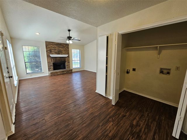 3125 Tudor Lane 3131, Irving, TX 75060