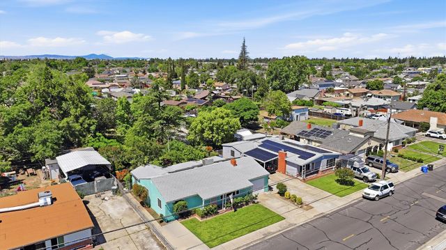 531 Locust Ave, Manteca, CA 95337