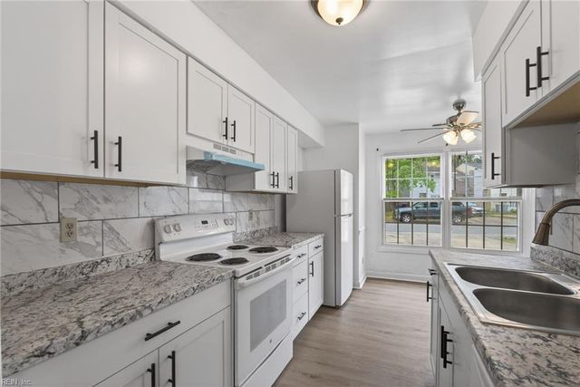 4336 Stafford DR, Chesapeake, VA 23321