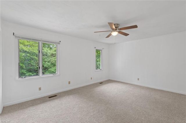 4336 Stafford DR, Chesapeake, VA 23321
