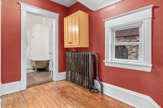 248 Morgan Avenue N, Minneapolis, MN 55405