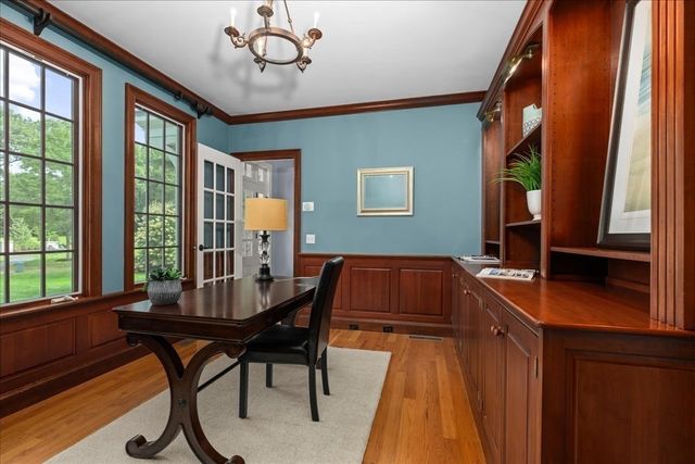 1 Thistle Hill Ln, Westborough, MA 01581
