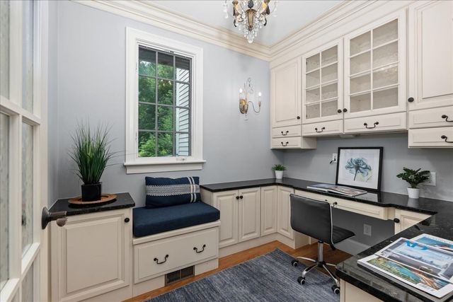 1 Thistle Hill Ln, Westborough, MA 01581