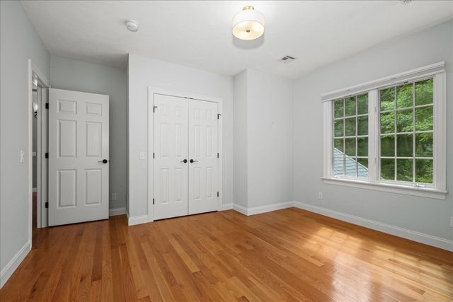 1 Thistle Hill Ln, Westborough, MA 01581