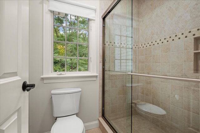 1 Thistle Hill Ln, Westborough, MA 01581