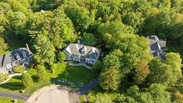 1 Thistle Hill Ln, Westborough, MA 01581