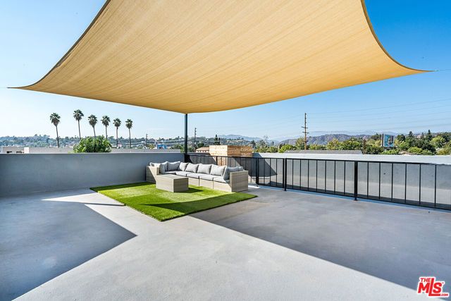 4666 York Boulevard, Los Angeles, CA 90041