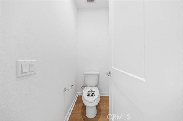 119 jessup, Tustin, CA 92780