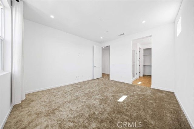 119 jessup, Tustin, CA 92780