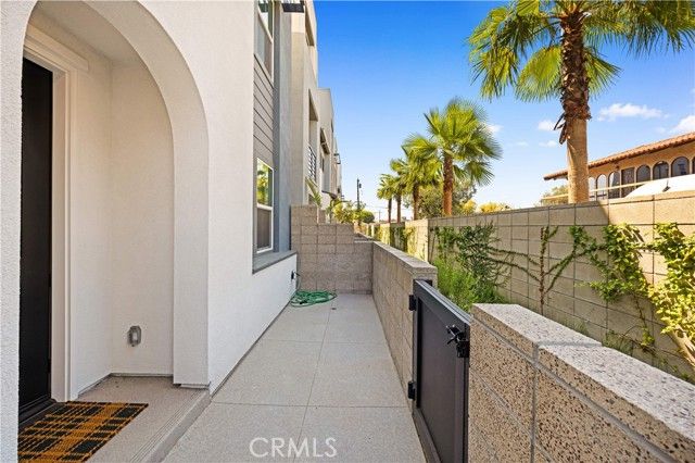 119 jessup, Tustin, CA 92780