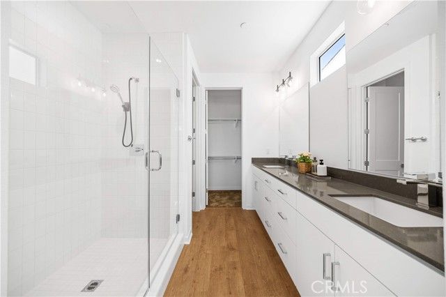 119 jessup, Tustin, CA 92780