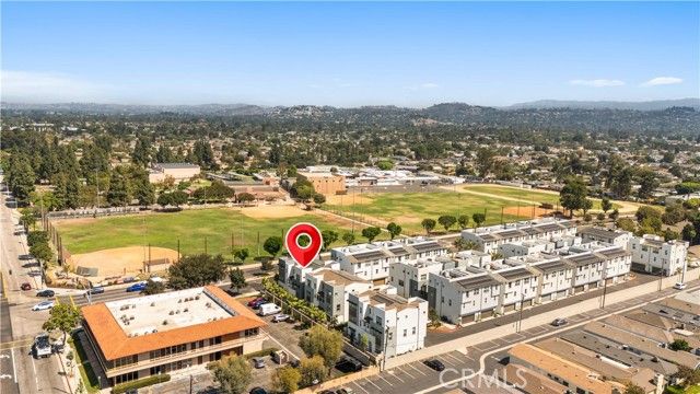 119 jessup, Tustin, CA 92780