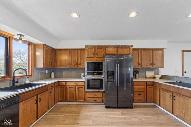 5021 Tudor Circle, Carmel, IN 46033