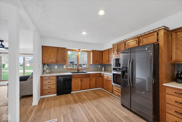 5021 Tudor Circle, Carmel, IN 46033