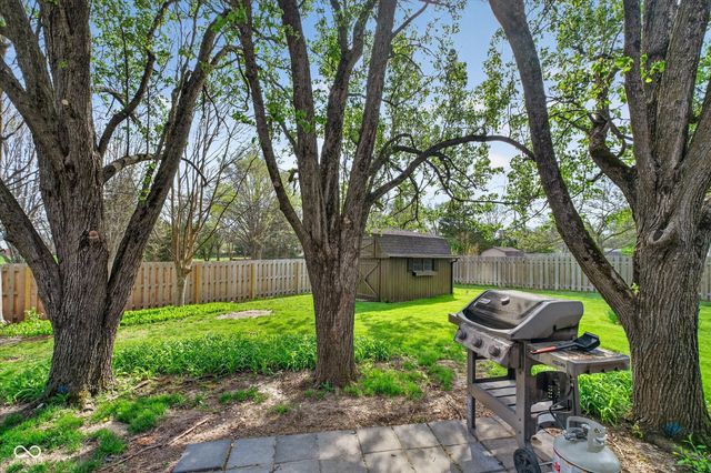 5021 Tudor Circle, Carmel, IN 46033