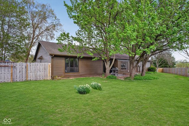 5021 Tudor Circle, Carmel, IN 46033