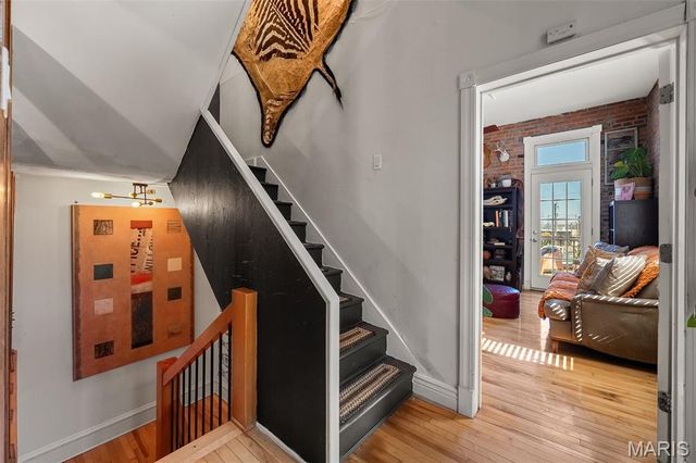 2316 S 9th Street, St Louis, MO 63104