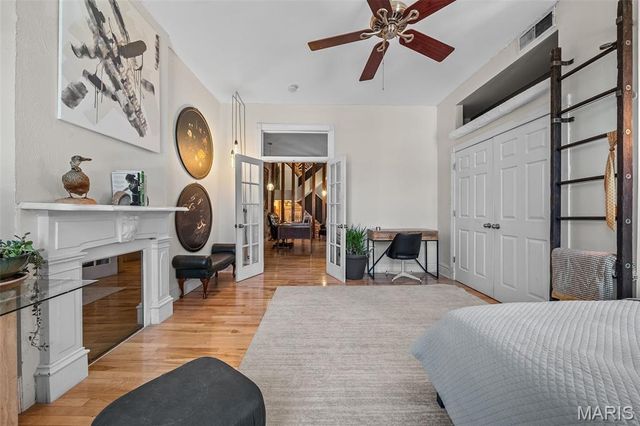 2316 S 9th Street, St Louis, MO 63104