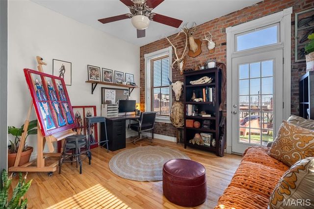2316 S 9th Street, St Louis, MO 63104