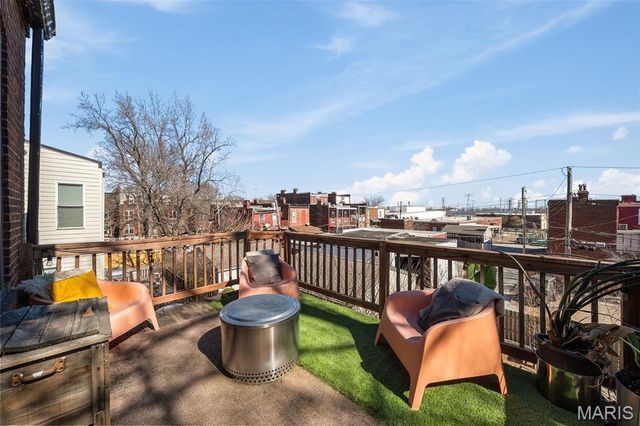 2316 S 9th Street, St Louis, MO 63104