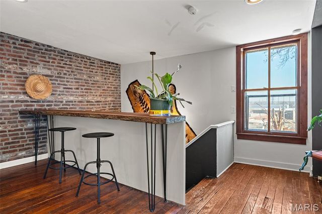 2316 S 9th Street, St Louis, MO 63104