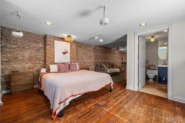 2316 S 9th Street, St Louis, MO 63104