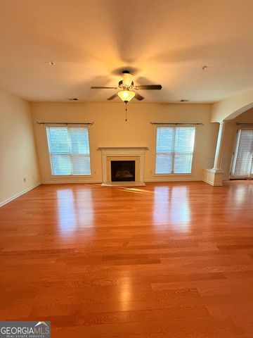 981 BROWNSTONE Lane 17, Marietta, GA 30008