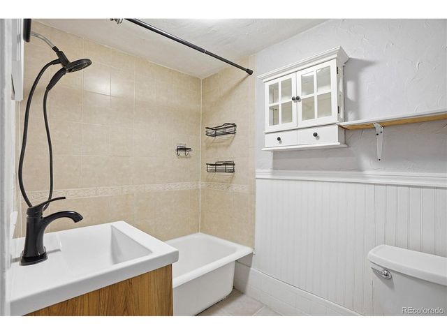 1010 N Downing St 9, Denver, CO 80218