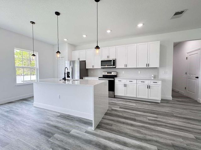 5998 SW 128TH STREET ROAD, Ocala, FL 34473