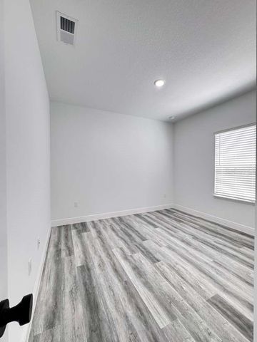5998 SW 128TH STREET ROAD, Ocala, FL 34473