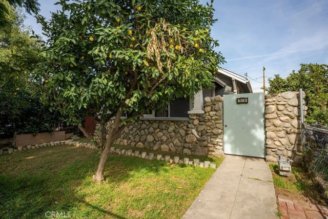 781 W Center, Pomona, CA 91768