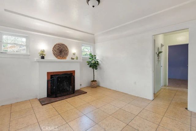 781 W Center, Pomona, CA 91768