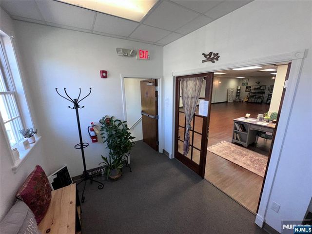 45 Emerson Plaza, Emerson, NJ 07630