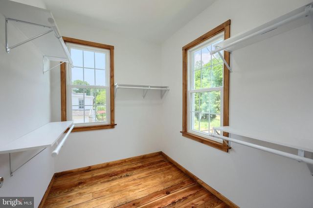 13 MAUL AVE, Felton, PA 17322