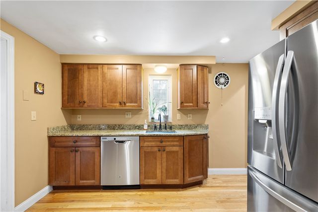 224 Hays Rd, Upper St Clair, PA 15241