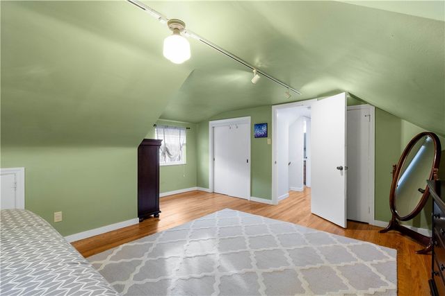 224 Hays Rd, Upper St Clair, PA 15241