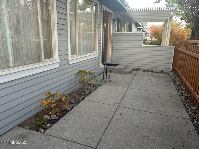 6615 Aston Circle, Sparks, NV 89436