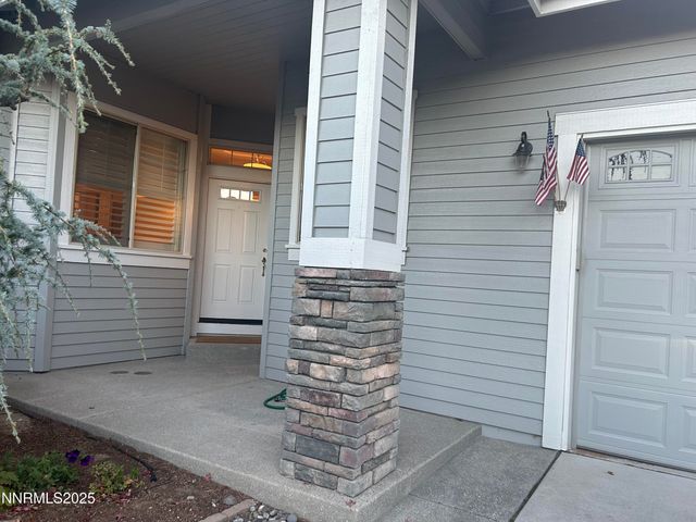 6615 Aston Circle, Sparks, NV 89436