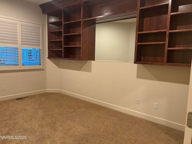 6615 Aston Circle, Sparks, NV 89436