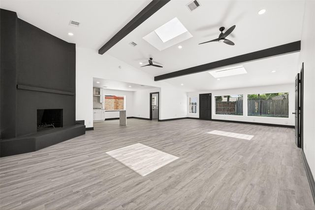 9519 Moorberry Lane, Houston, TX 77080