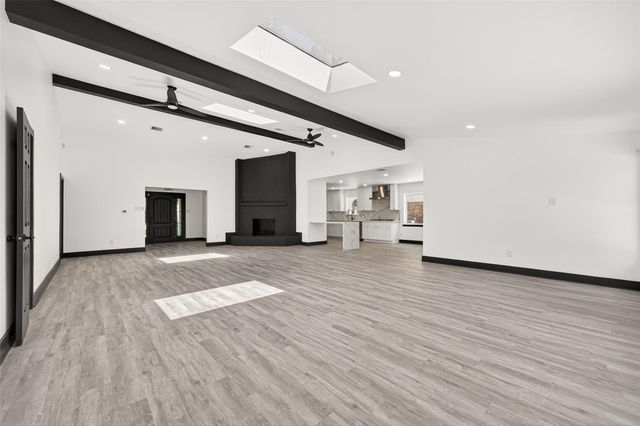 9519 Moorberry Lane, Houston, TX 77080