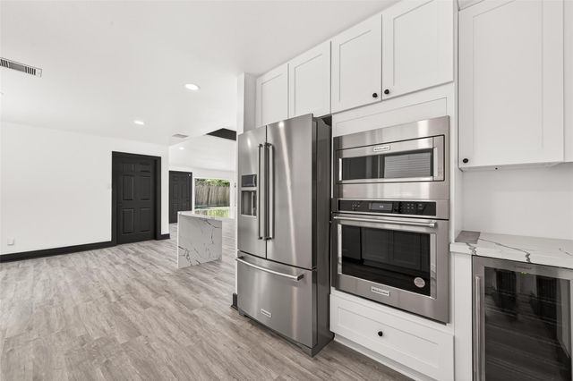 9519 Moorberry Lane, Houston, TX 77080