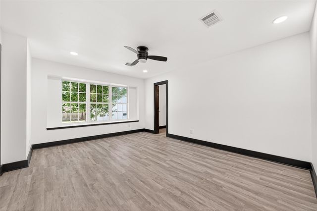 9519 Moorberry Lane, Houston, TX 77080